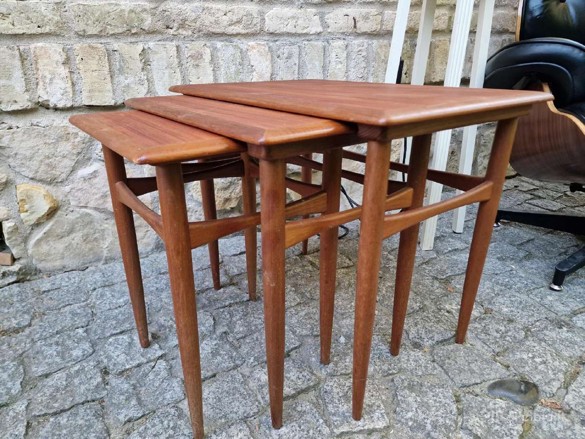 Vintažiniai mid century tikmedžio staliukai - nuotraukos Nr. 10