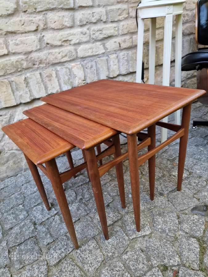 Vintažiniai mid century tikmedžio staliukai - nuotraukos Nr. 11