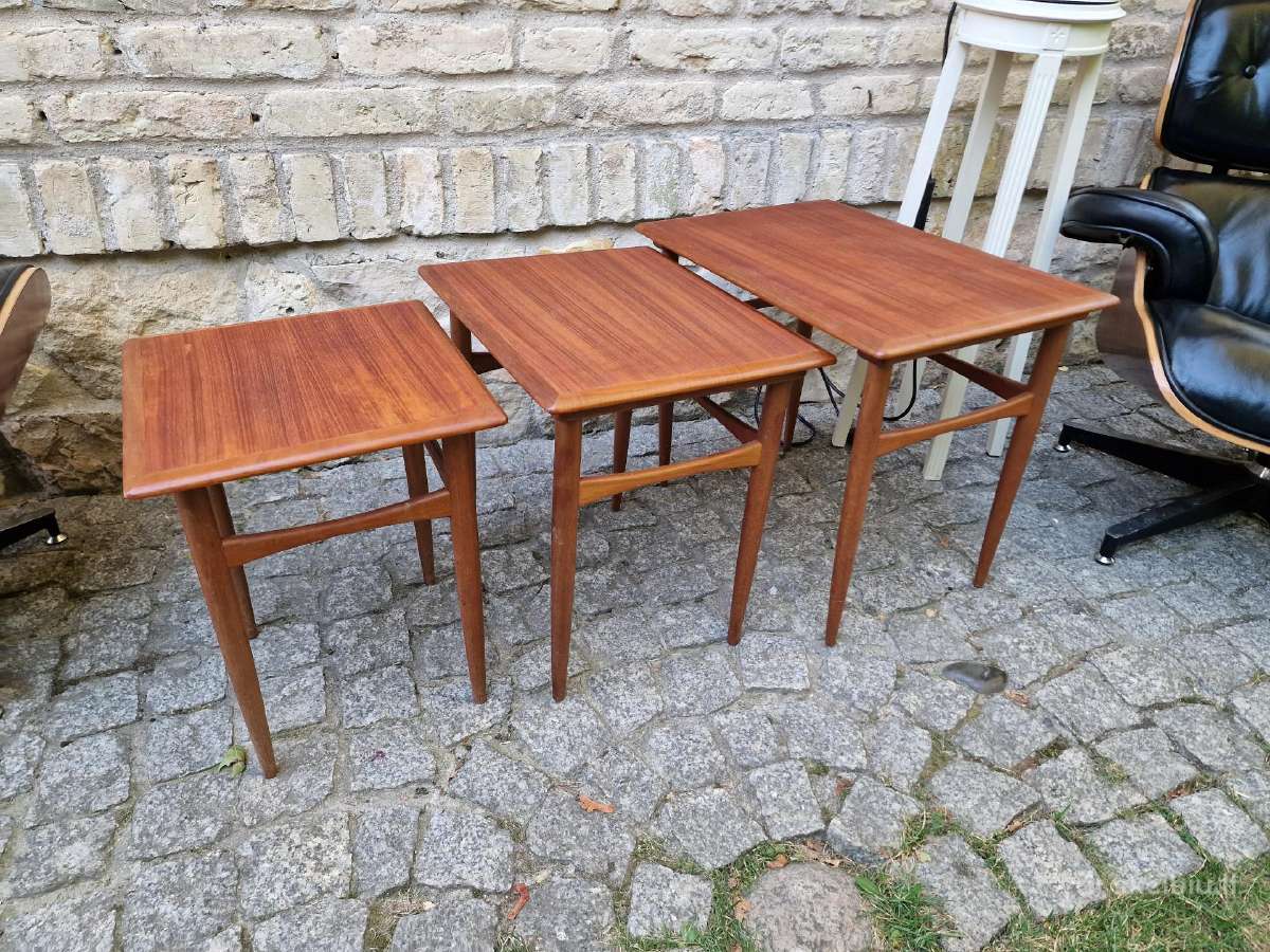 Vintažiniai mid century tikmedžio staliukai - nuotraukos Nr. 15