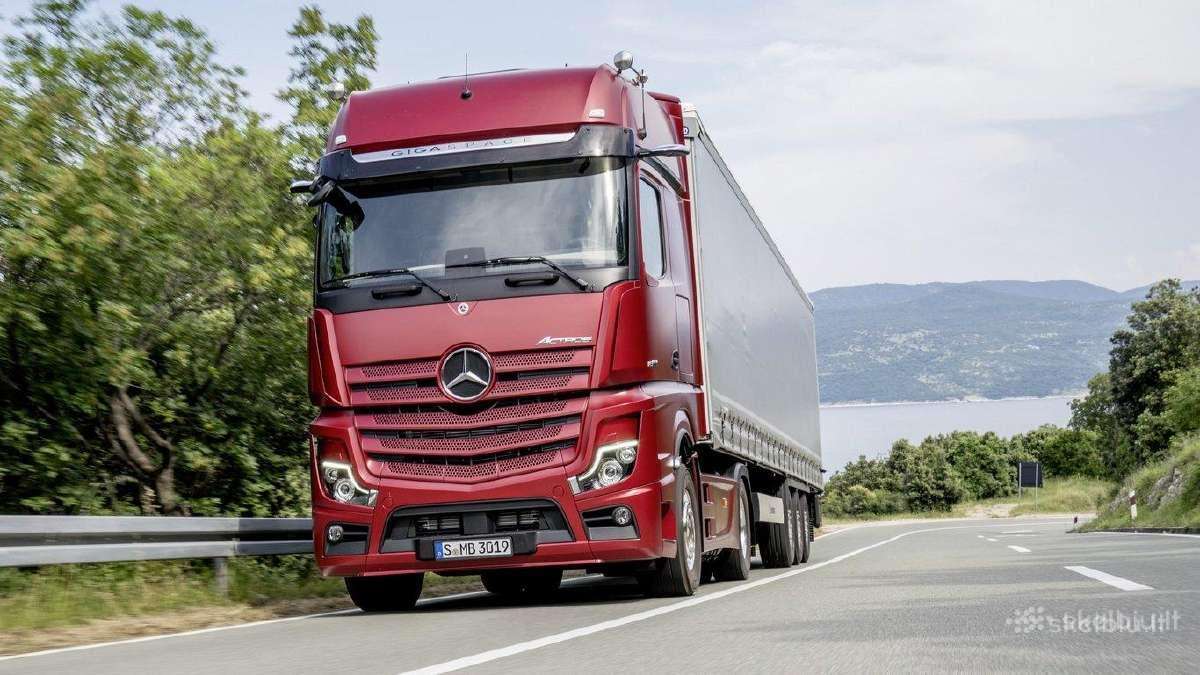 Reikalingas vairuotojas CE kategorija