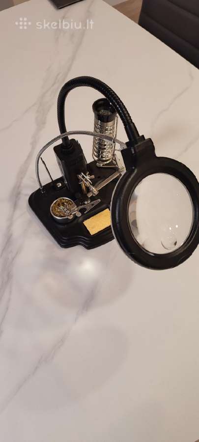 Lūpa, pagalbinė ranka su LED apšvietimu