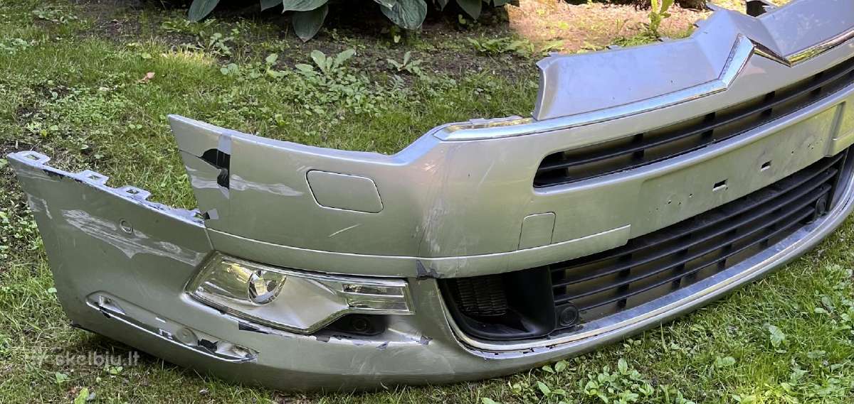 Citroen C5 priekinis bamperis