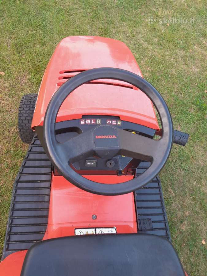Honda Hf2216 H Sodo Traktoriukas žoliapjovė - nuotraukos Nr. 11
