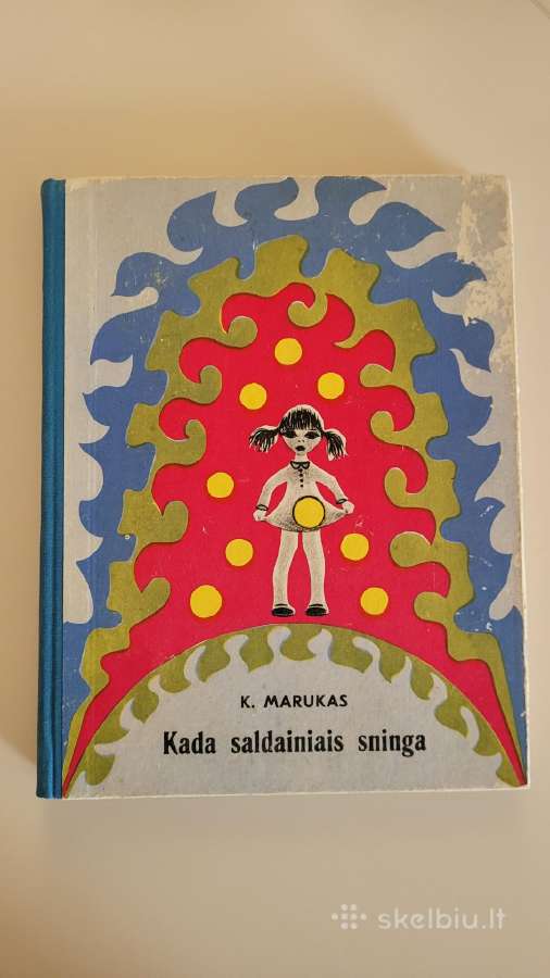 Knyga K.marukas Kada saldainiais sninga