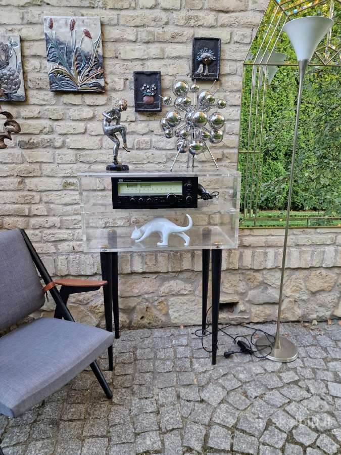 Vintažinė mid century modern poliakrilo konsolė - nuotraukos Nr. 22