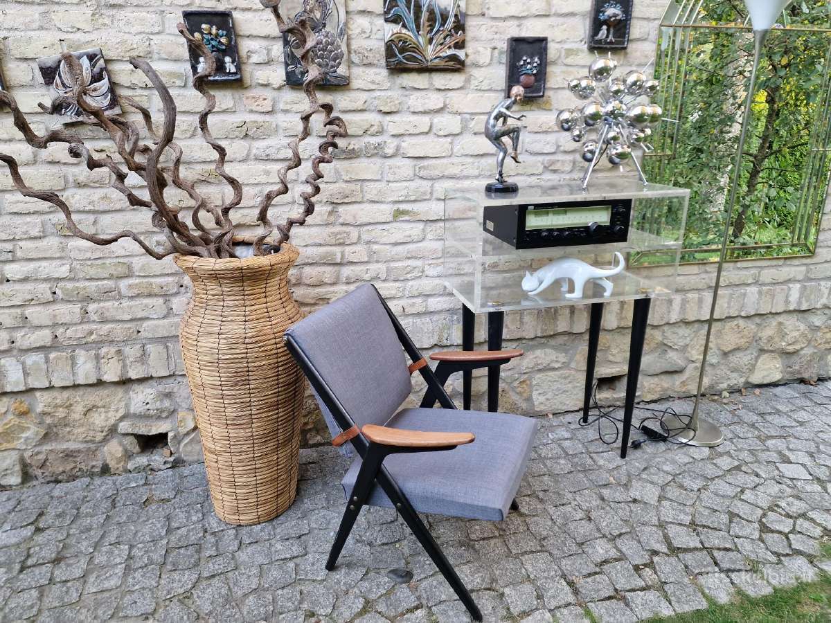 Vintažinė mid century modern poliakrilo konsolė - nuotraukos Nr. 28