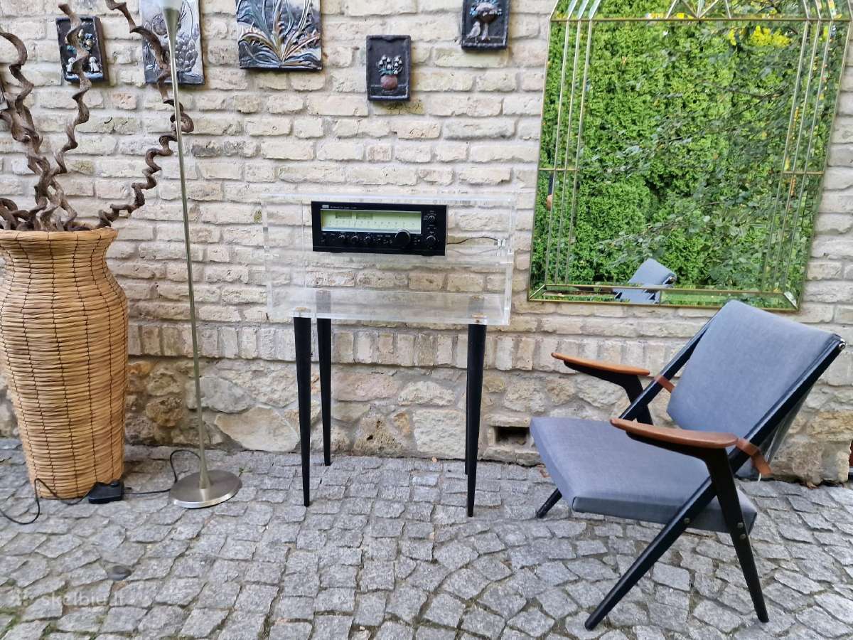 Vintažinė mid century modern poliakrilo konsolė - nuotraukos Nr. 38