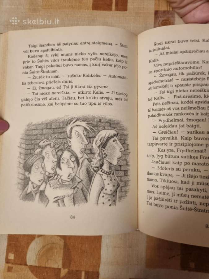 4,5 draugo ir dingusi biologijos mokytoja - nuotraukos Nr. 3