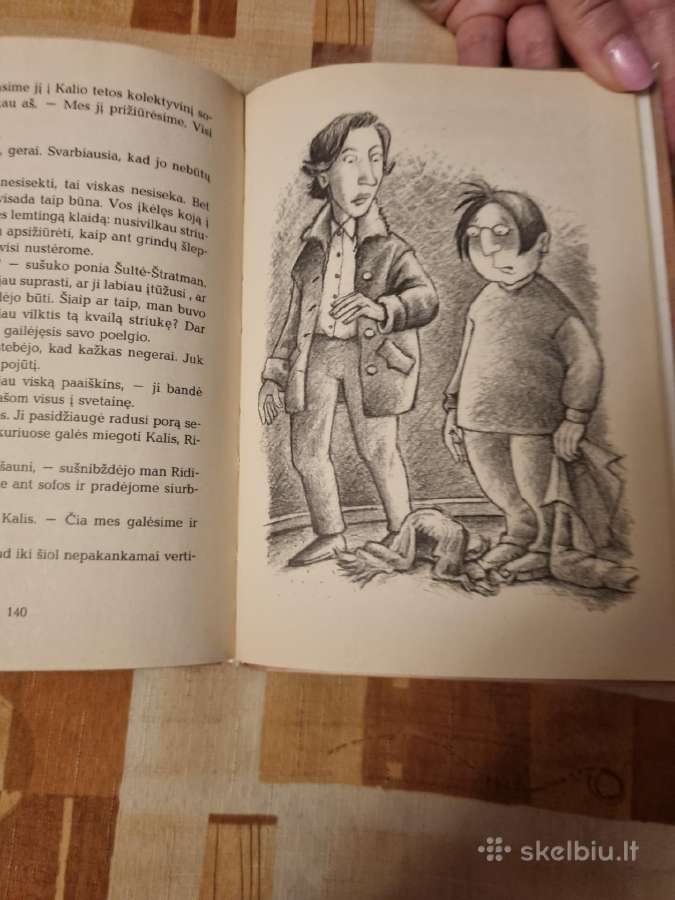 4,5 draugo ir dingusi biologijos mokytoja - nuotraukos Nr. 4