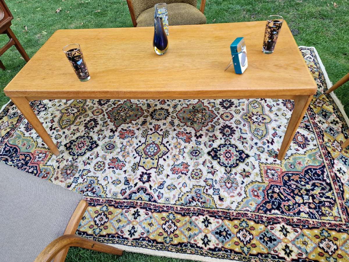Vintažinis mid century ąžuolinis kavos staliukas - nuotraukos Nr. 4