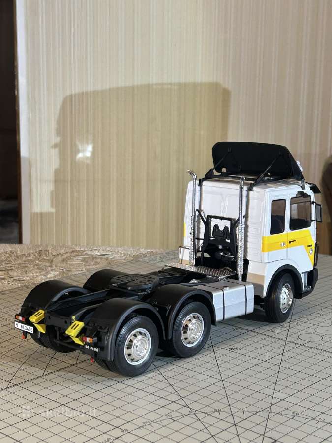 Parduodu vilkiko 1:24 Man 26.321 Formel Six modeli - nuotraukos Nr. 6