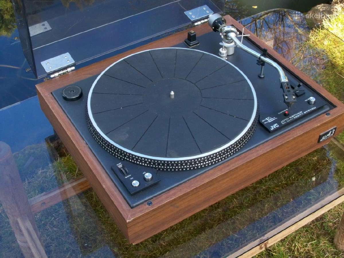 Samyo. Technfcs Sl2000. JVC. Kenwood. Dual 621,704 - nuotraukos Nr. 13