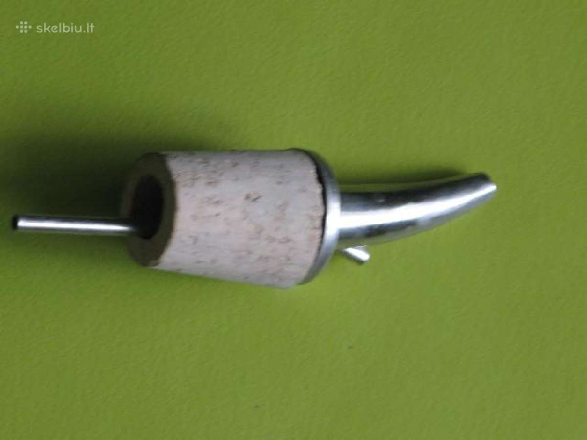 Piltuvėlis gėrimams pilti (lenktas)