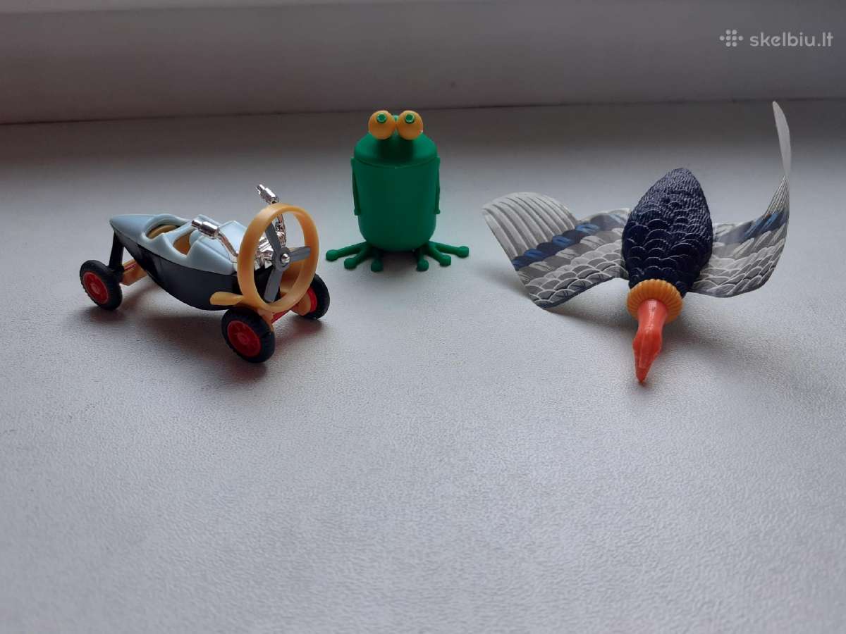 Parduodu pirmuosius Kinder žaisliukus
