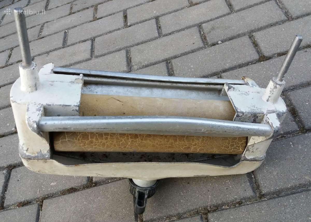 Tarybinių laikų skalbimo mašinos skalbinių džiovyk - nuotraukos Nr. 3