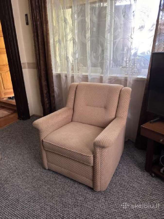 Sofa-lova ir du foteliai