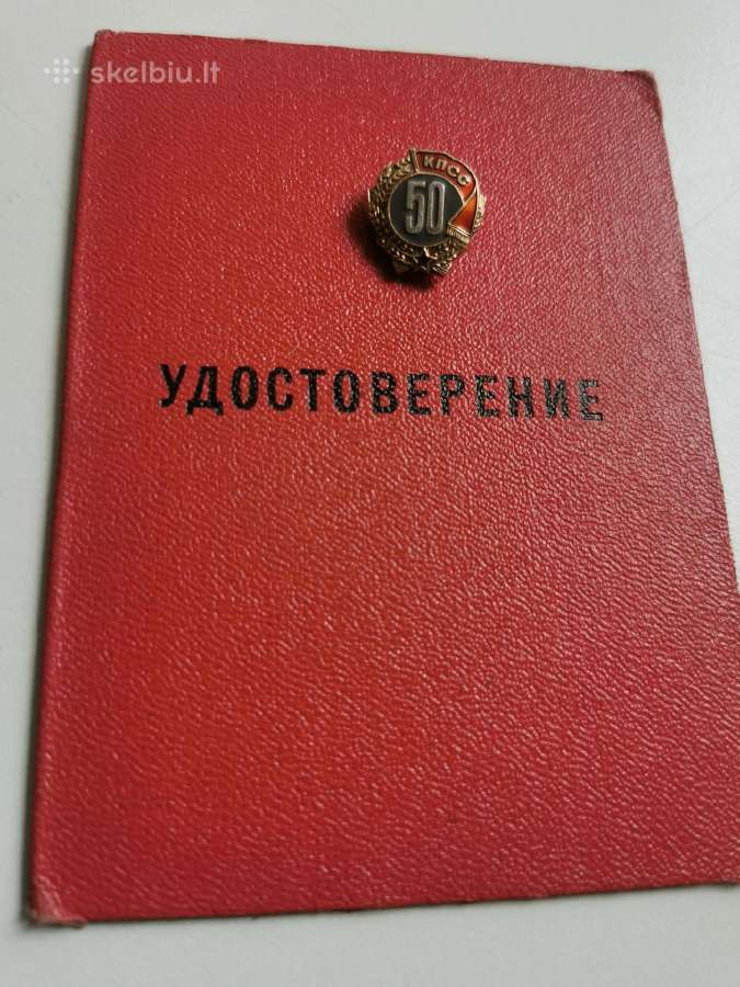 Sidabrinis ženkliukas su dokumentu