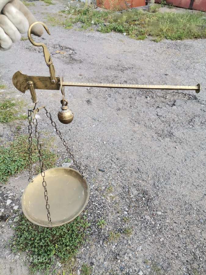 Antikvarines svarstykles