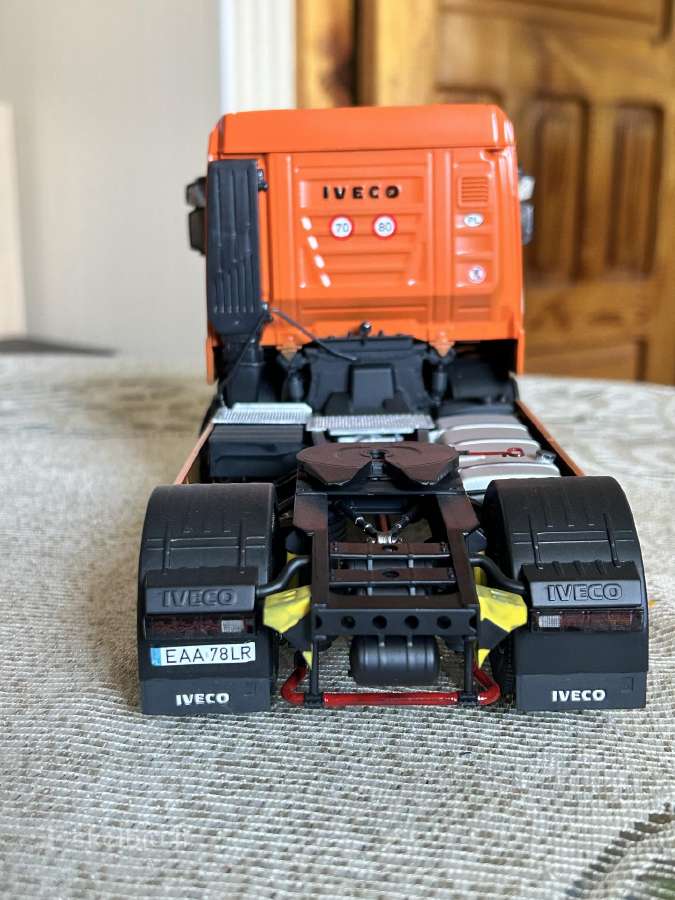 Parduodu vilkiko 1:24 Iveco Hi-way 480 E5 modeli. - nuotraukos Nr. 7