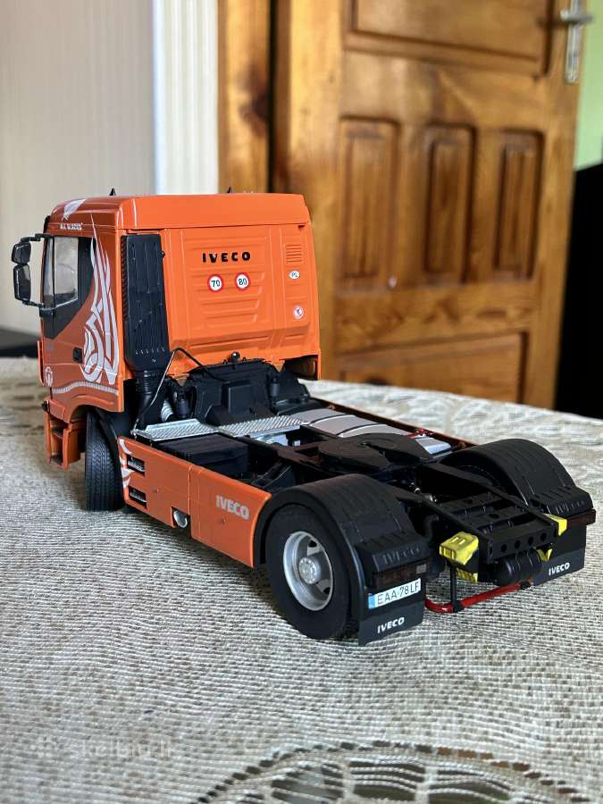 Parduodu vilkiko 1:24 Iveco Hi-way 480 E5 modeli. - nuotraukos Nr. 8