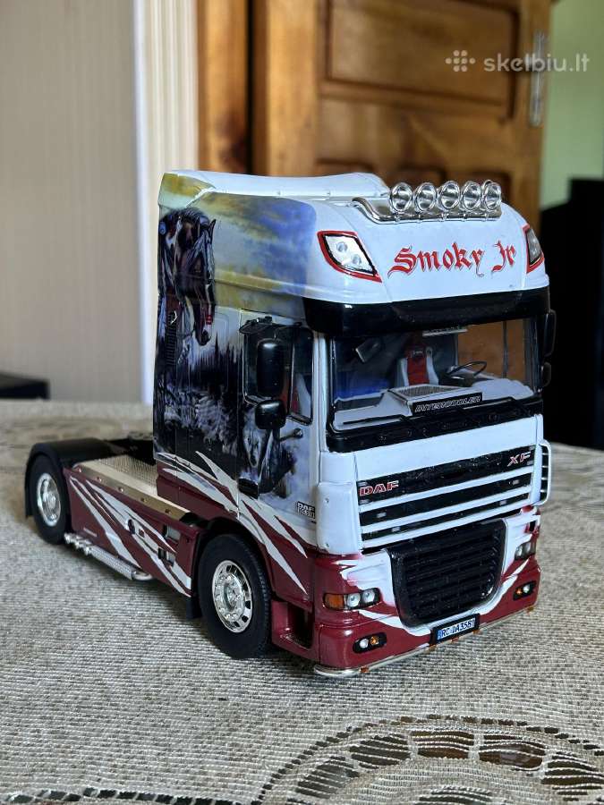 Parduodu vilkiko 1:24 Daf Xf105 Space modeli. - nuotraukos Nr. 4