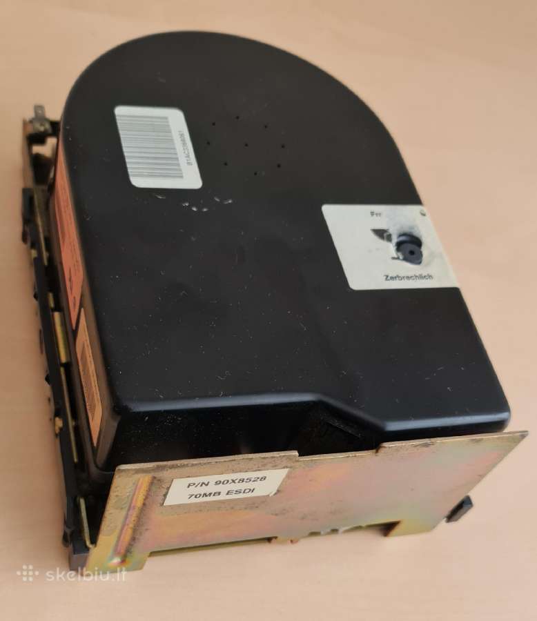 Vintažinis diskas HDD Ibm Type 0667 70mb Esdi