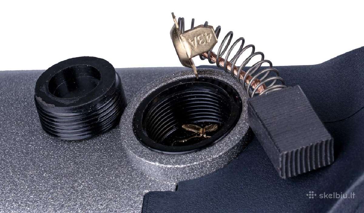 Giluminis betono vibratorius Wuber 1300w - nuotraukos Nr. 17