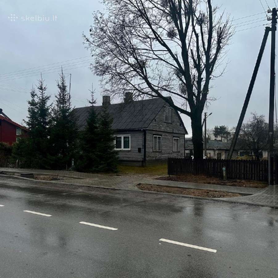 Sklypas centrinėje miesto gatvėje su senu namu - nuotraukos Nr. 2