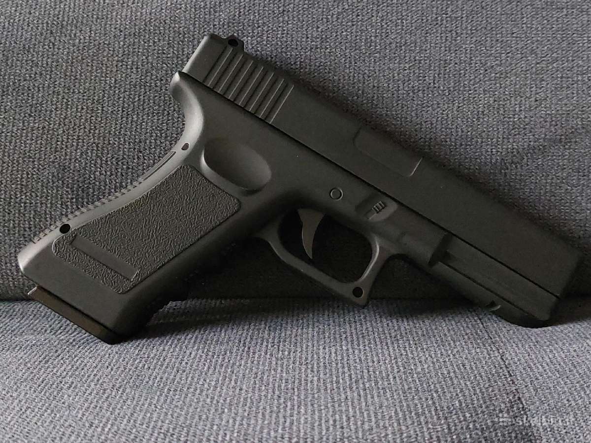 Glock 17 Replica - nuotraukos Nr. 2
