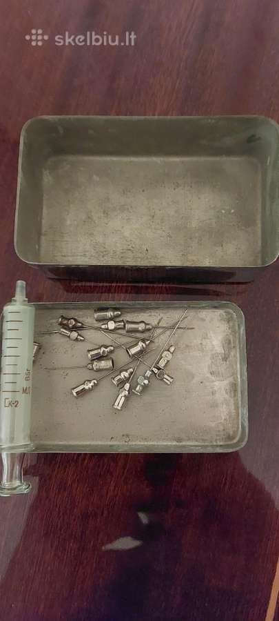 Seni medicininiai instrumentai
