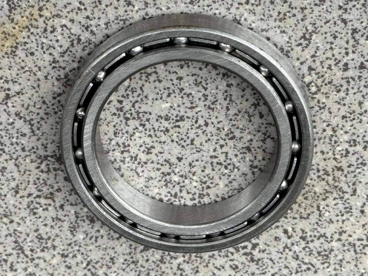 45 guoliai, 42mm išorinis D, 30mm vidinis D, h6,95