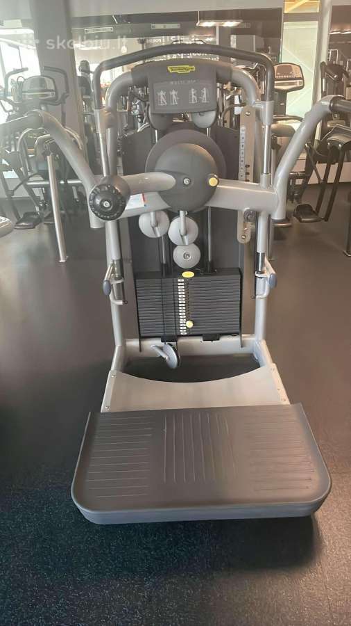 Parduodu Technogym treniruoklį - Skelbiu.lt