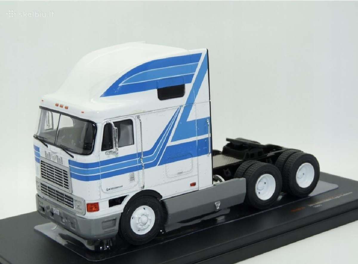 International Eagle Cabover