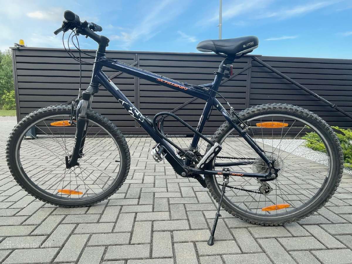 Puikus Schwinn Mesa (Usa) 26 colių ratai 200 Eur