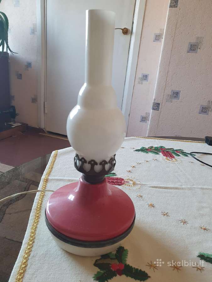 Šviestuvai,lempos
