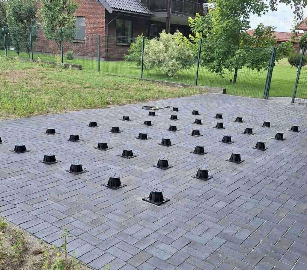 Reguliuojamos atramos ir pjedestalai terasoms - nuotraukos Nr. 2