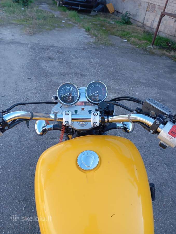 Parduodu motociklą Honda magma 750