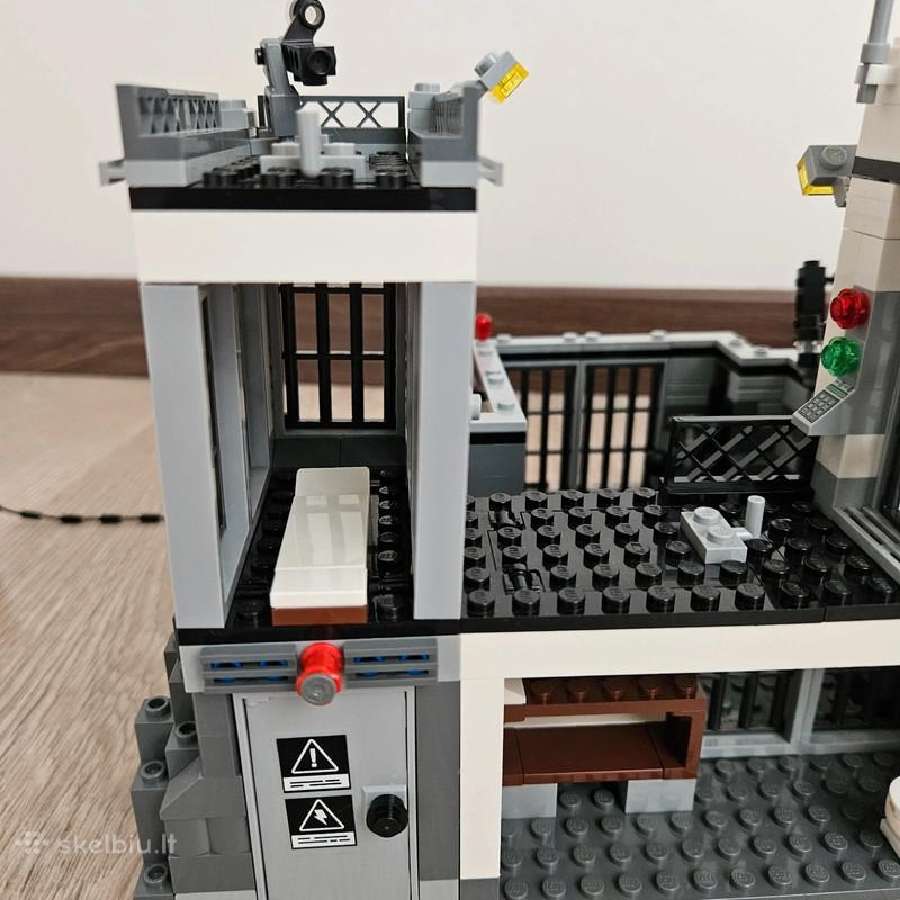 Labai geros būklės Lego City Kalėjimo sala 60130 - nuotraukos Nr. 12