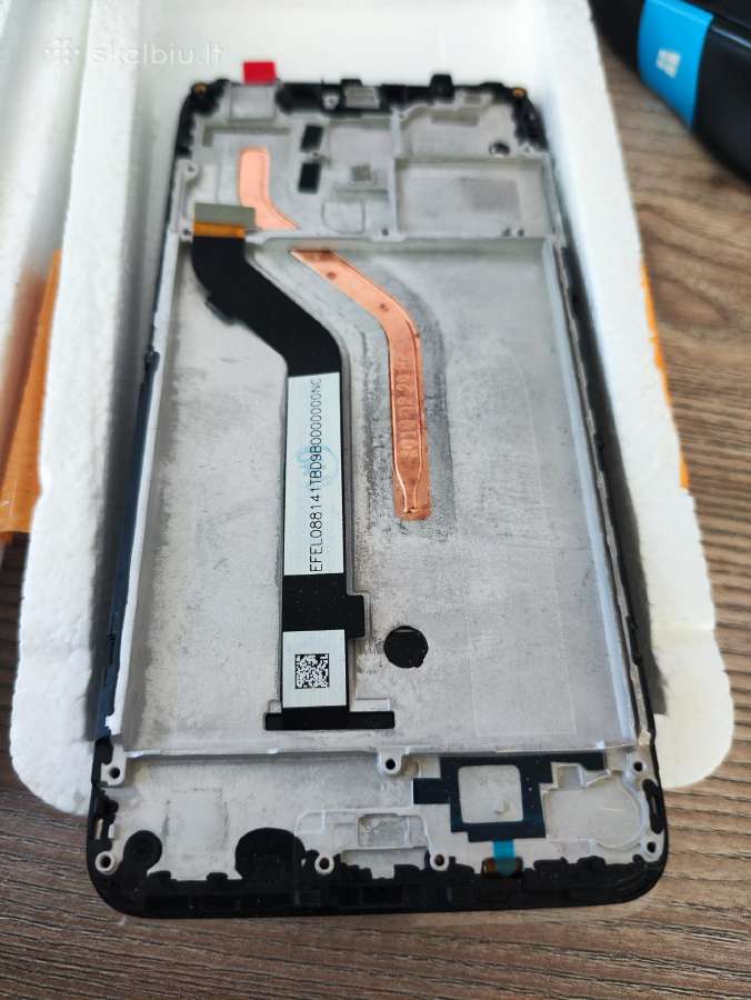 Poco pocophone f1 naujas ekranas