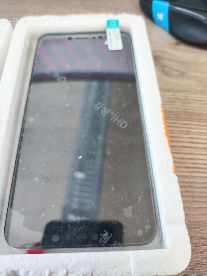Poco pocophone f1 naujas ekranas - nuotraukos Nr. 2
