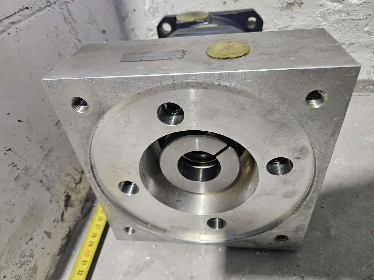 Servovariklio pavarų dėžė. Gearbox for servomotor - nuotraukos Nr. 2