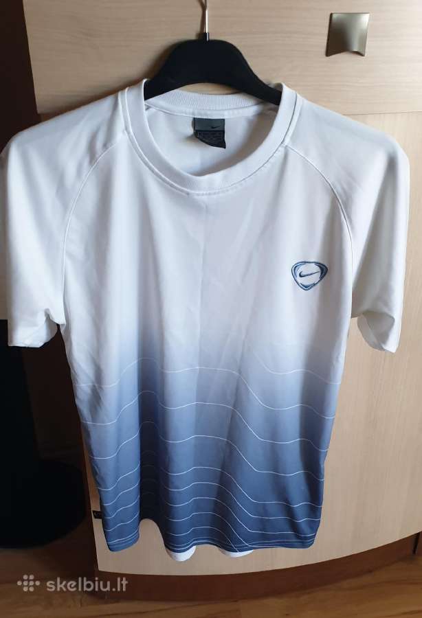 Maikute Nike s,xs