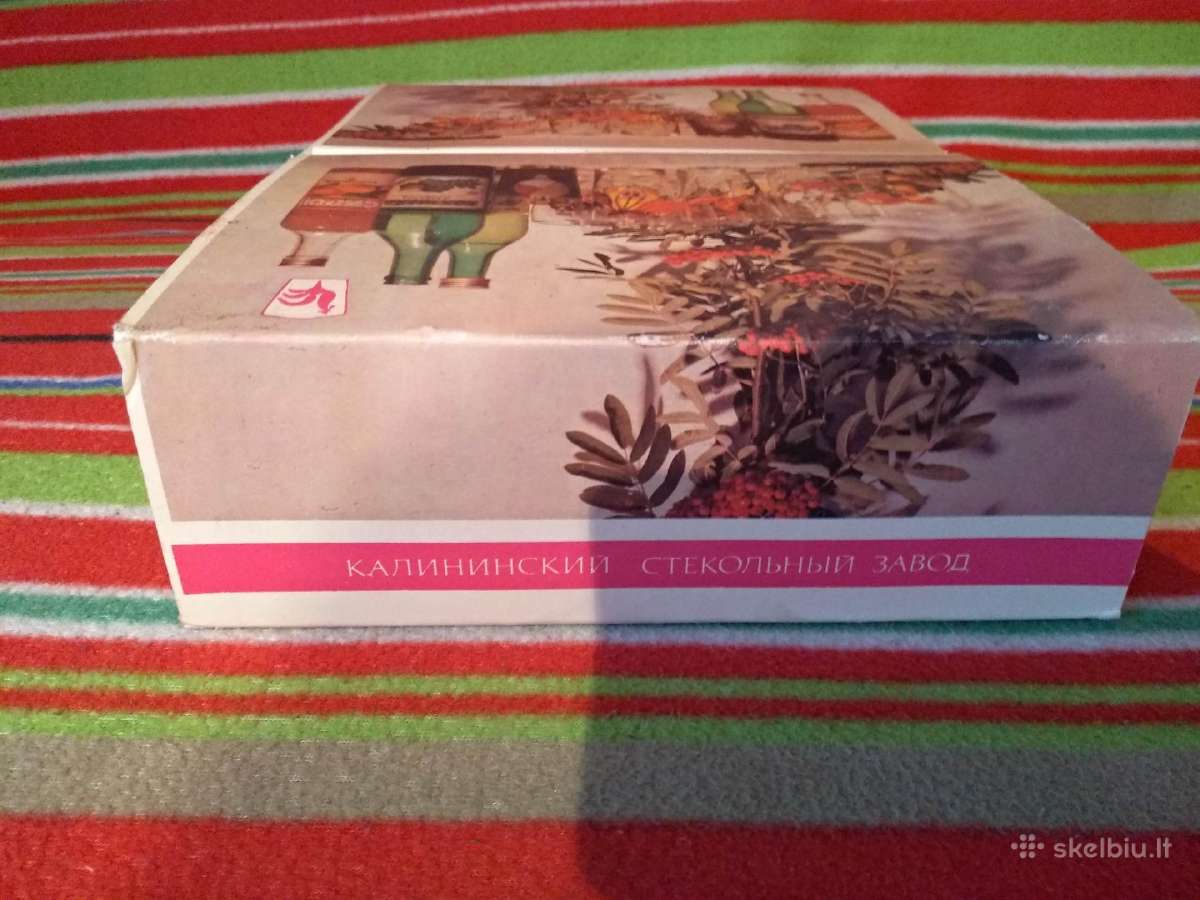 Senovines spintele , komoda , foteliukai - nuotraukos Nr. 11