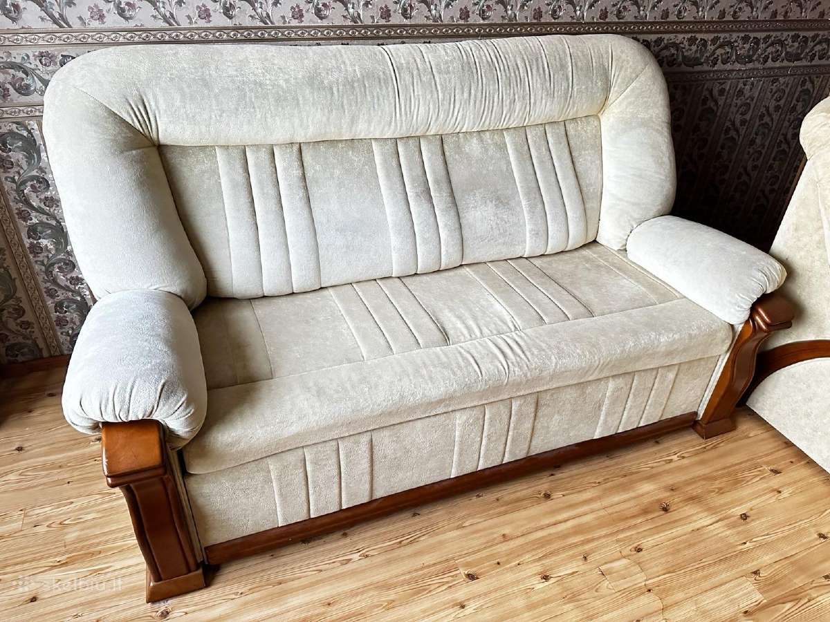 Elegantiškas minkštų baldų komplektas - nuotraukos Nr. 6