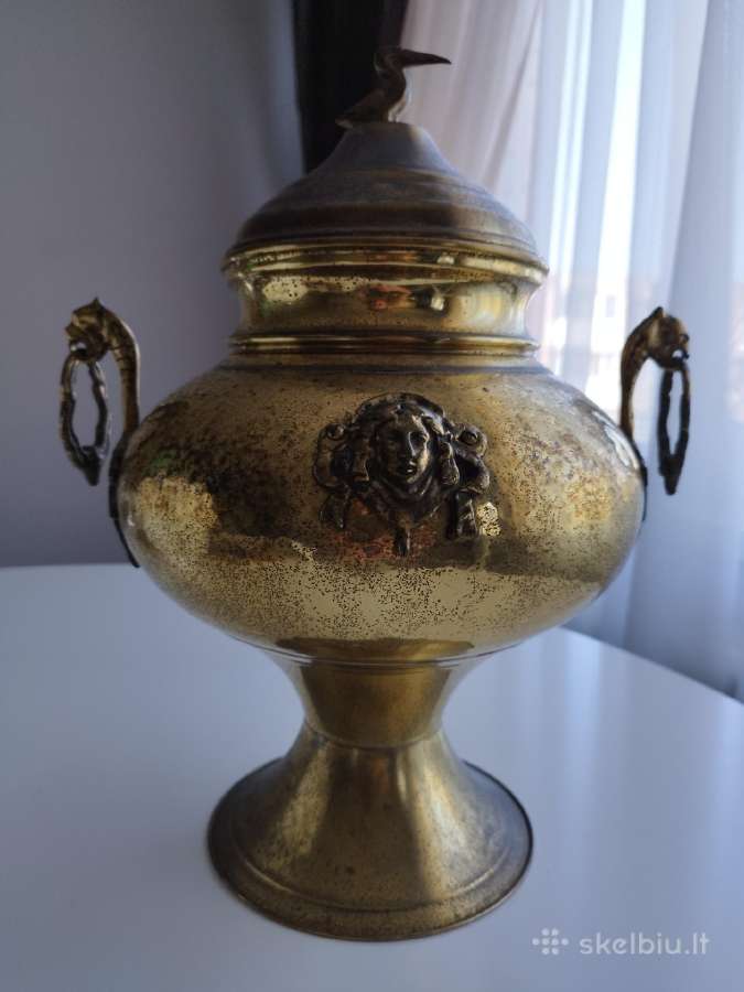 Masyvus, vintažinis grožis