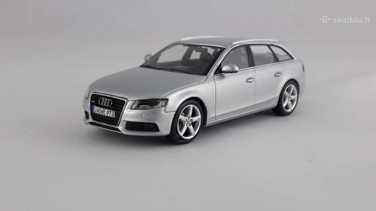 1/43 modeliukai Audi A4 B8 Avant