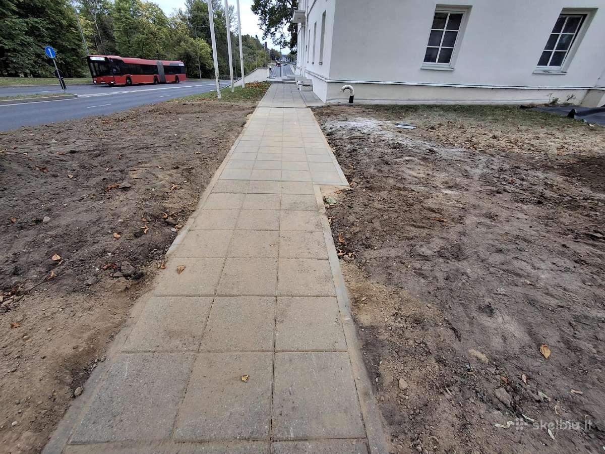 Trinkelių klojimas. Vejos įrengimas - nuotraukos Nr. 22