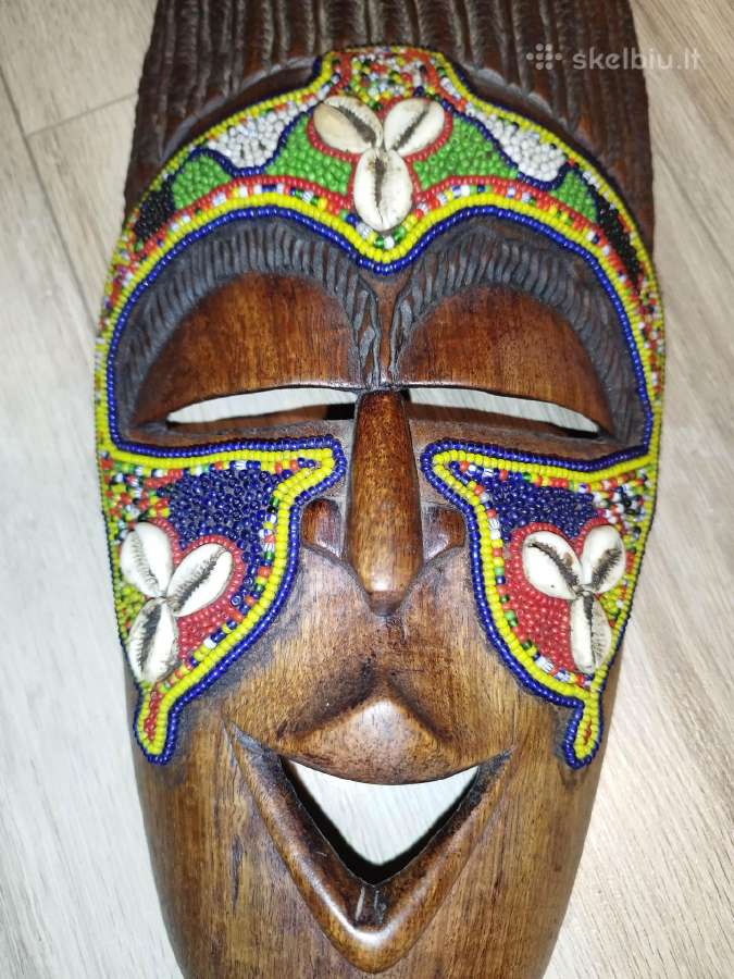 Parduodu medines kaukes,afrikietiškas