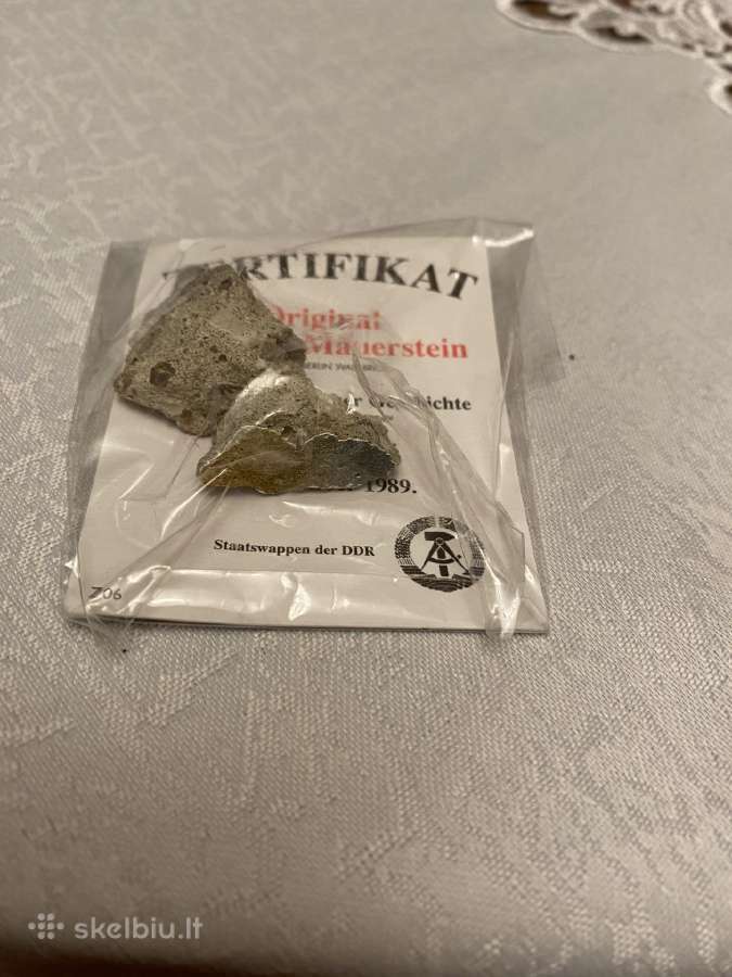 Parduodami suvenyras Berlyno sienos fragmentai. - nuotraukos Nr. 2