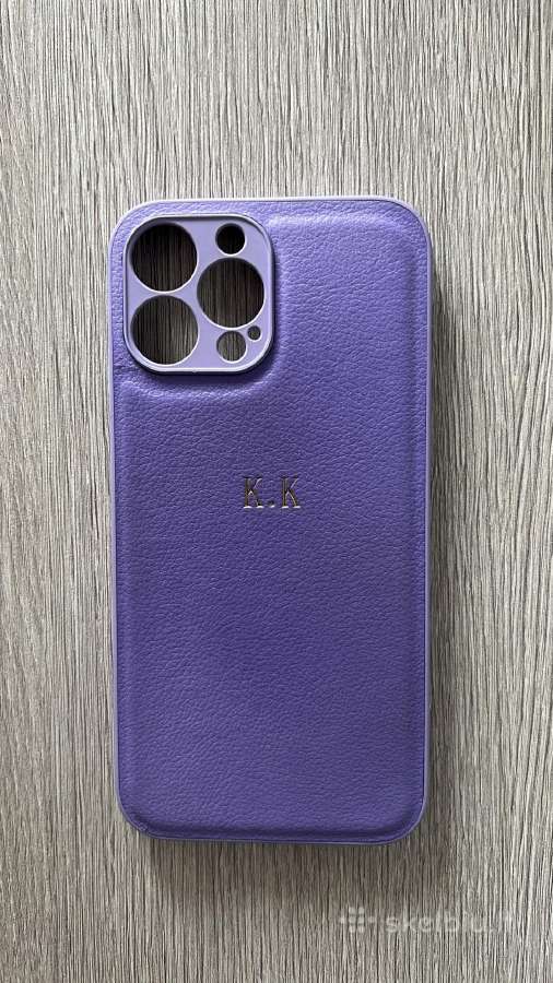 Įvairūs iPhone 13 pro max dėklai
